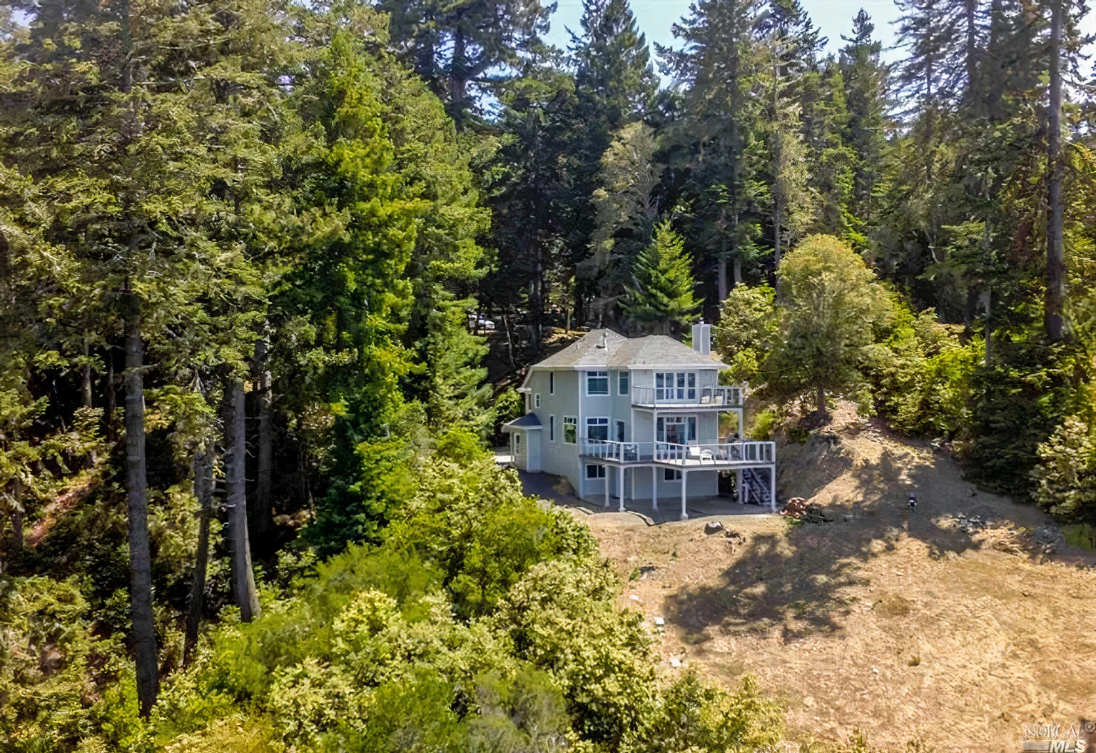 Clark’s Cove tucked into the redwoods